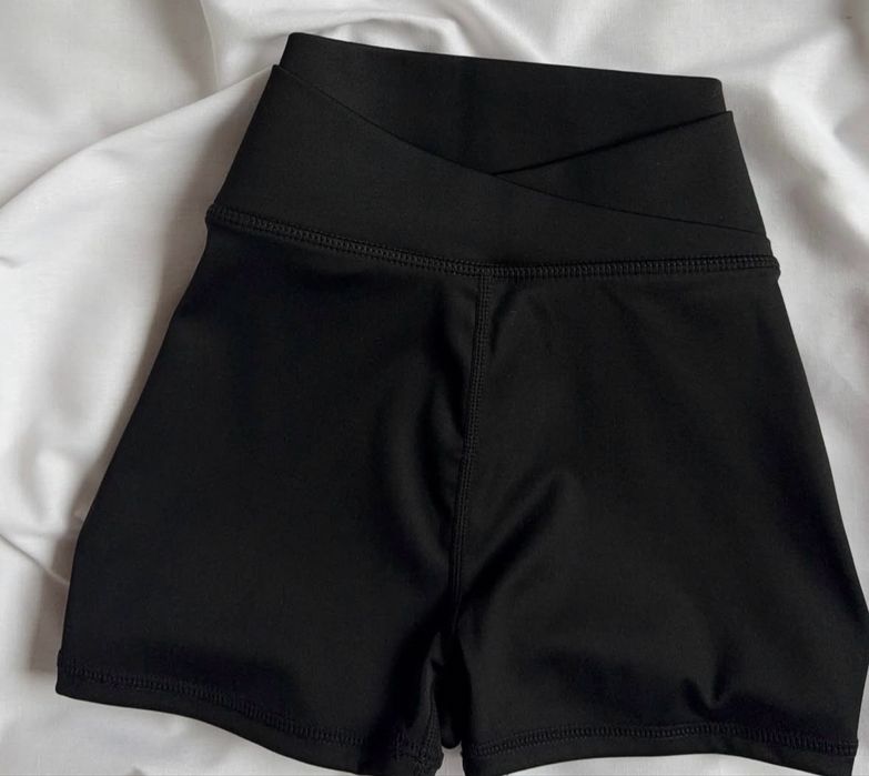 НОВИЙ! Костюм спортивний Playboy з асиметричною талією і пушап ефектом