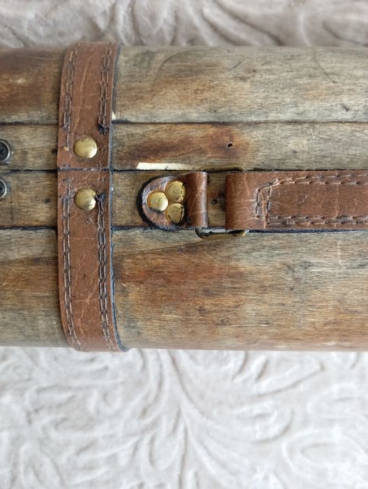 Валіза під ретро фанера