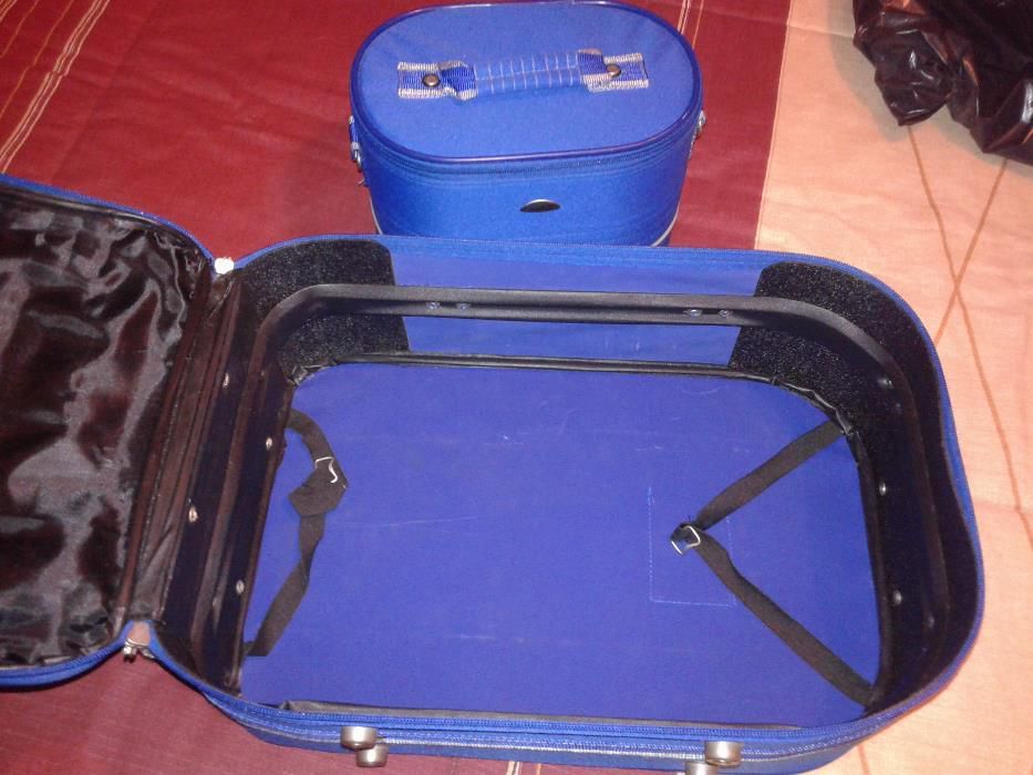 Conjunto Mala e Necessaire