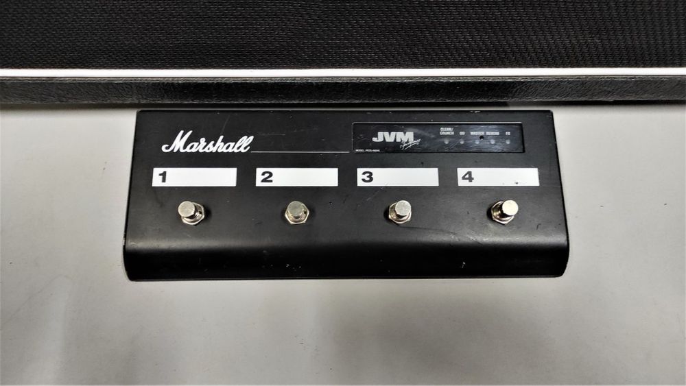 Гітарний комбік Marshall JVM205C