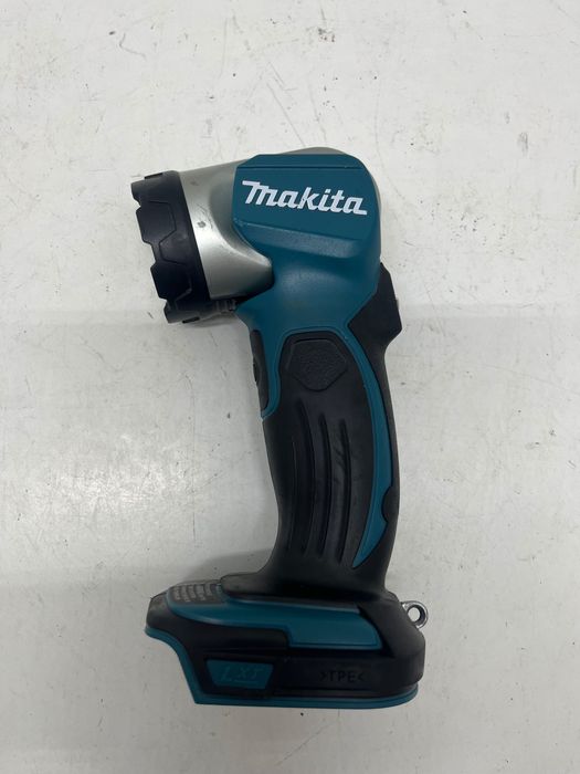 Latarka akumulatorowa Makita LED 4000 lx 18V DML802 body gw12m fv23