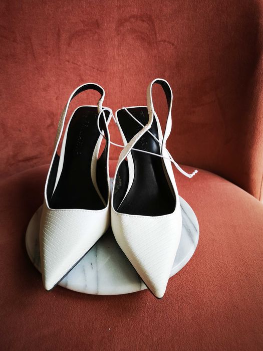 Primark białe buty na obcasie r. 36 nowe