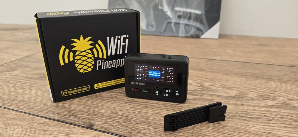 Pineapple Pager od Hak5 !!!