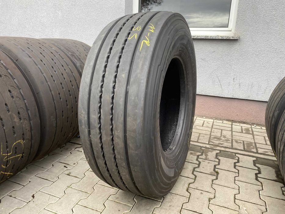 385/65R22.5 Opona CONTINENTAL HYBRID HT3  11-12mm Naczepa HT 3