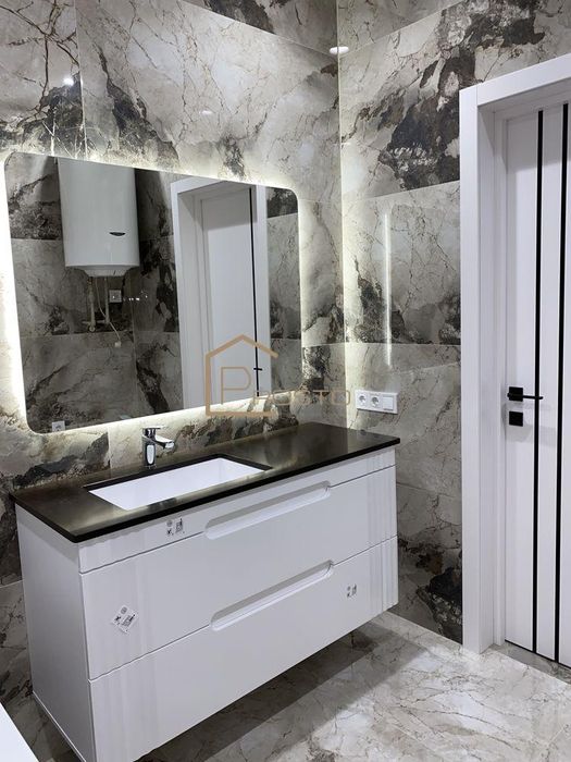 Продаж 1,5к квартири 45 м² ЖК Квадрат
