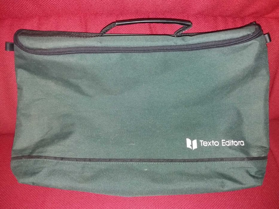 Document Folders / Briefcases64177163274498120