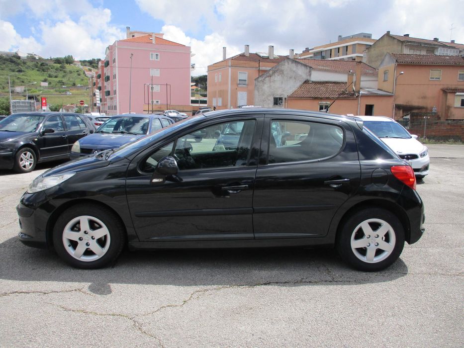 Peugeot 207 1.4 i com garantia + revisao Selo Antigo