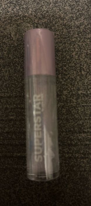 Olejek do ust Julii Żugaj