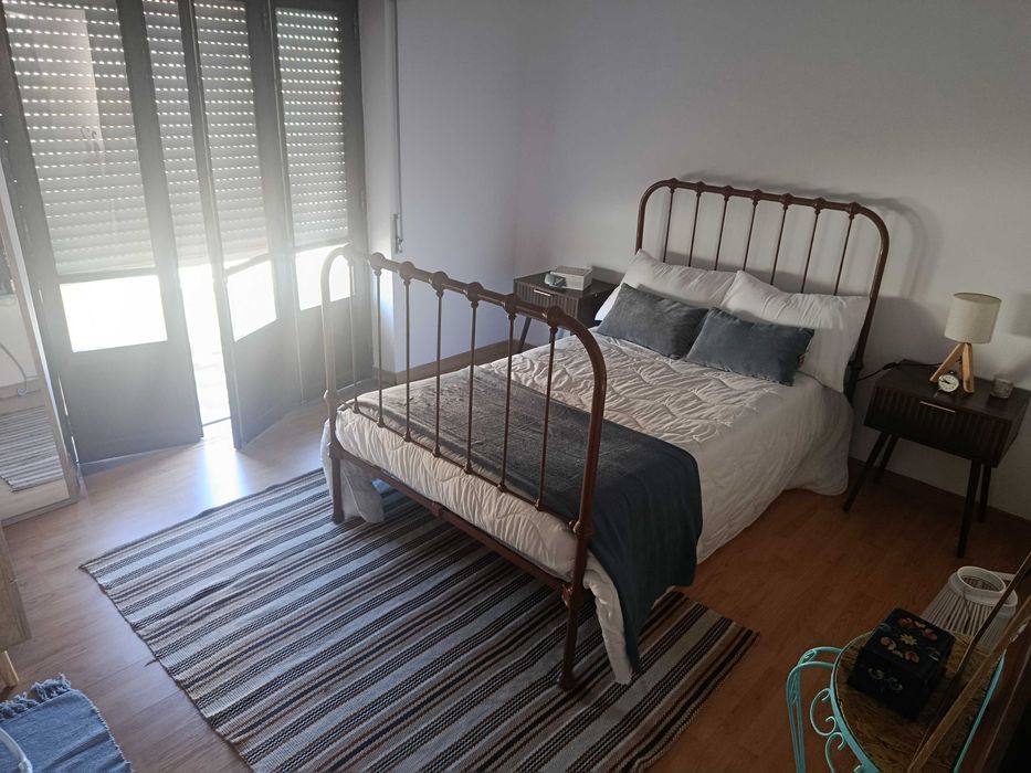 Aluguer de Quarto mobilado em zona central de Vendas Novas