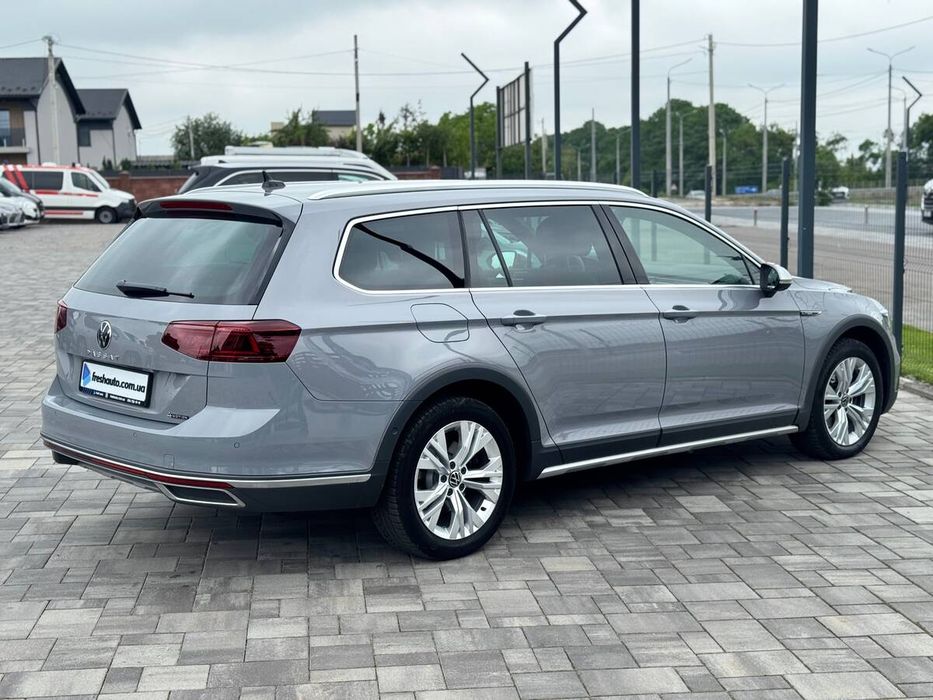 Volkswagen Passat Variant Alltrack 2023 freshauto