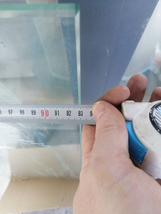 Скло гартоване стекло каленое 8мм для балкона перегородка стол