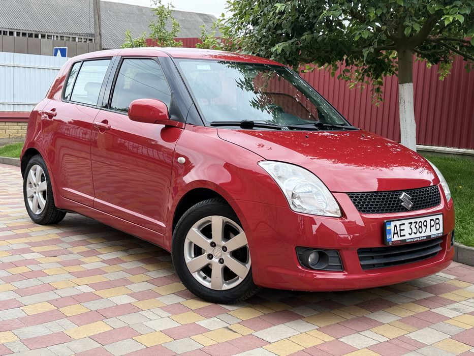 Suzuki Swift 2008 1,5 бензин автомат