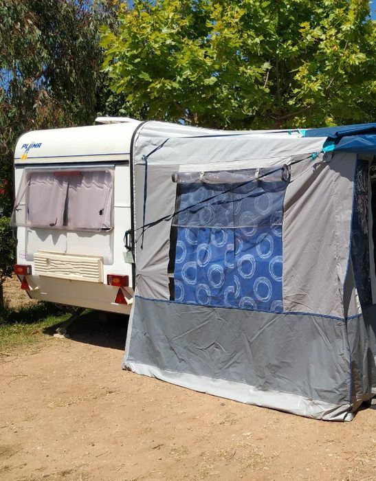 Caravana Pluma 280