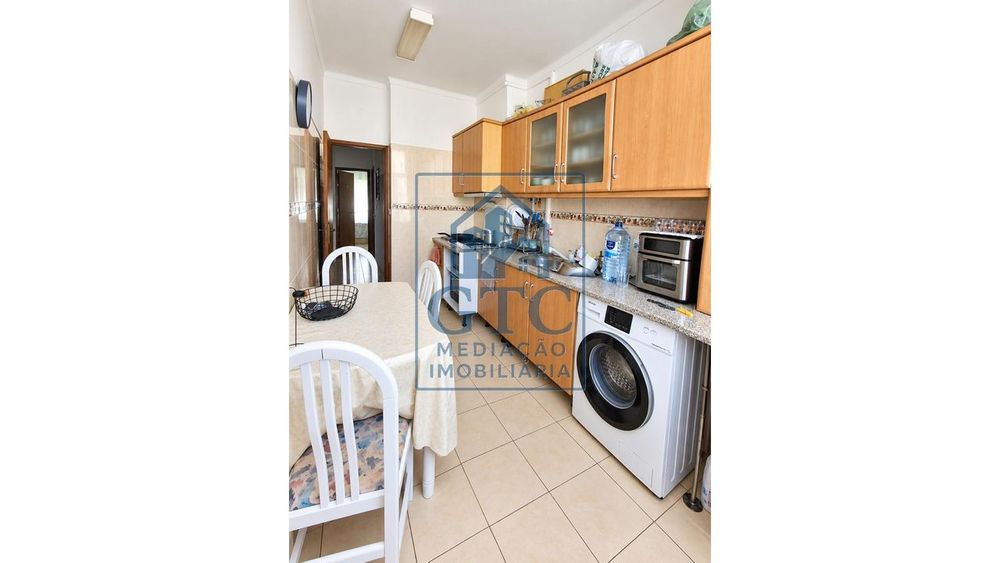 Apartamento T2 Baixa da Banheira