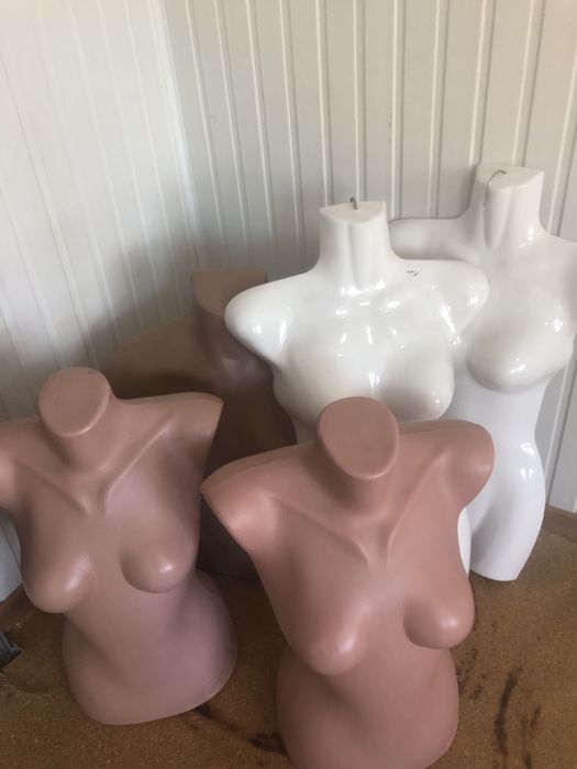 Продам маникены б/у