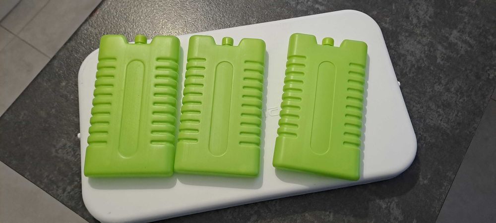 Lodówka turystyczna 24L na wkłady + wkłady 3szt