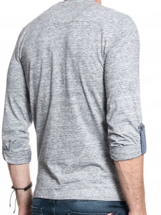 Mustang Adrian H Henley r.XL