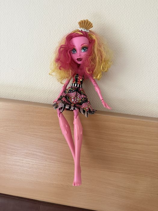 Monster high велика