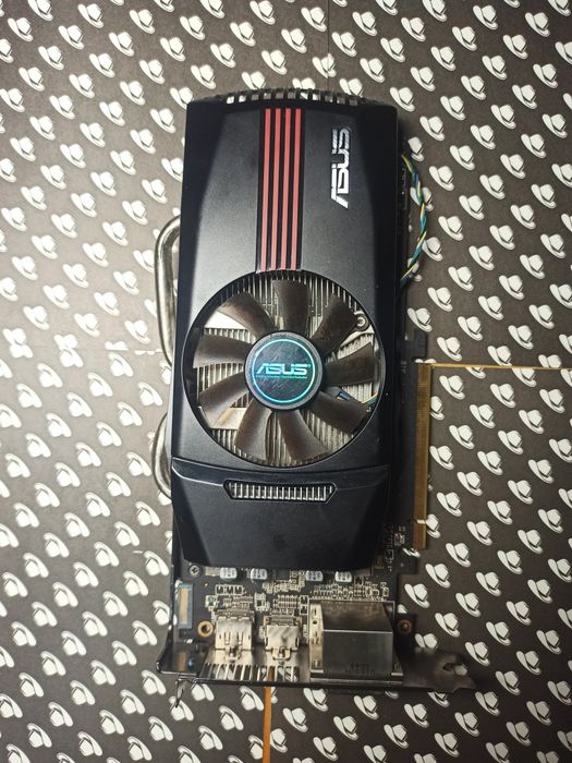 Radeon 6850HD 1gb