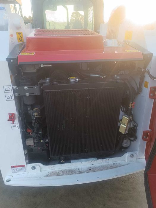 Bobcat Minicarregador, pá carregadora YANMAR