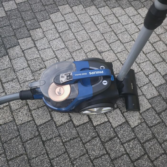 Odkurzacz bezworkowy Philips PowerPro Expert seriers 7000