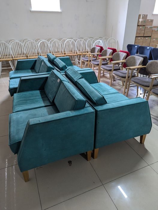 Дивани для відвідувачів