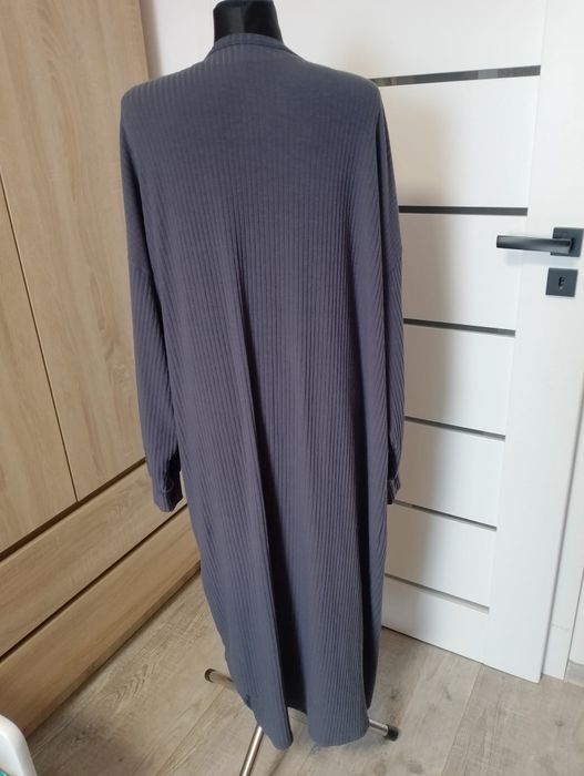 Długi sweter kardigan damski 50/52