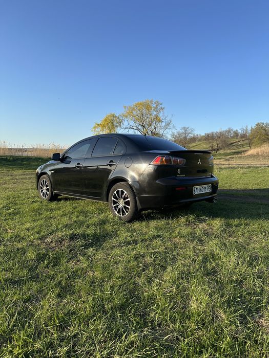Продам Митсубиси Лансер 10