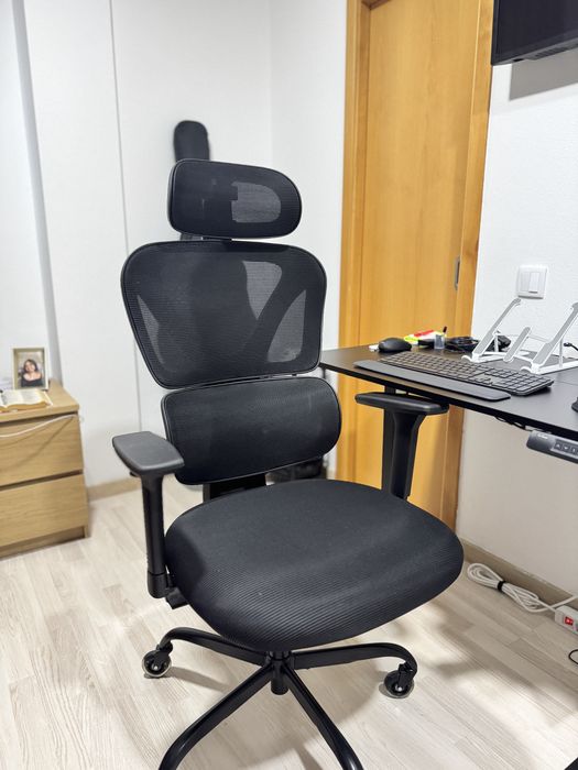 Cadeira Ergonómica KERDOM 9070F - Como Nova! (Comprada em Fevereiro)