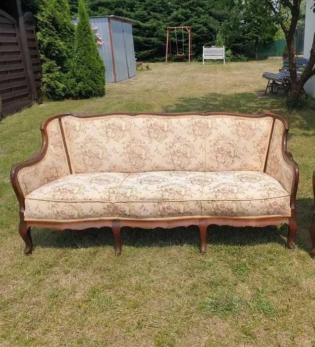 Sofa - w starym stylu
