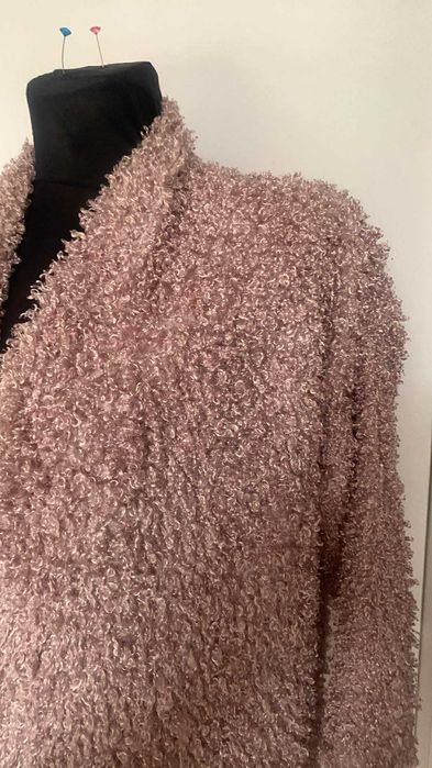 sweter beżowy rękaw krótki