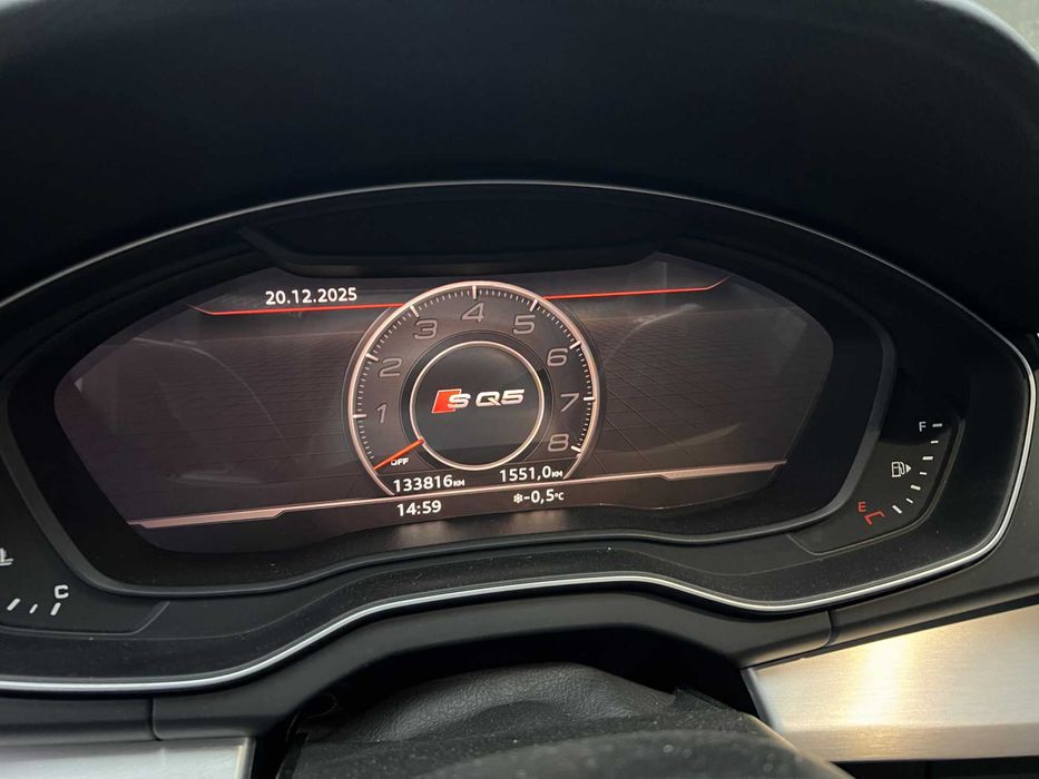 Продам Audi SQ5 premium plus