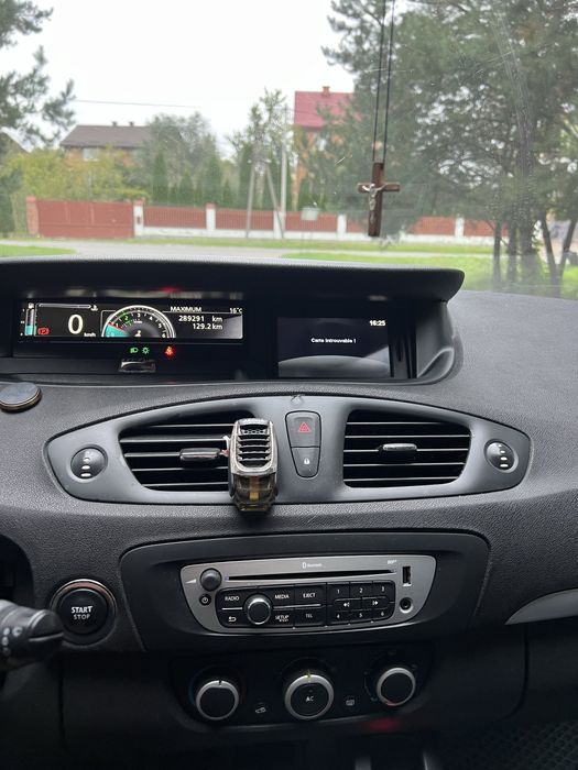 Продам renault scenic 2013 1.5dci 6МКПП, рідний пробіг, другий власник