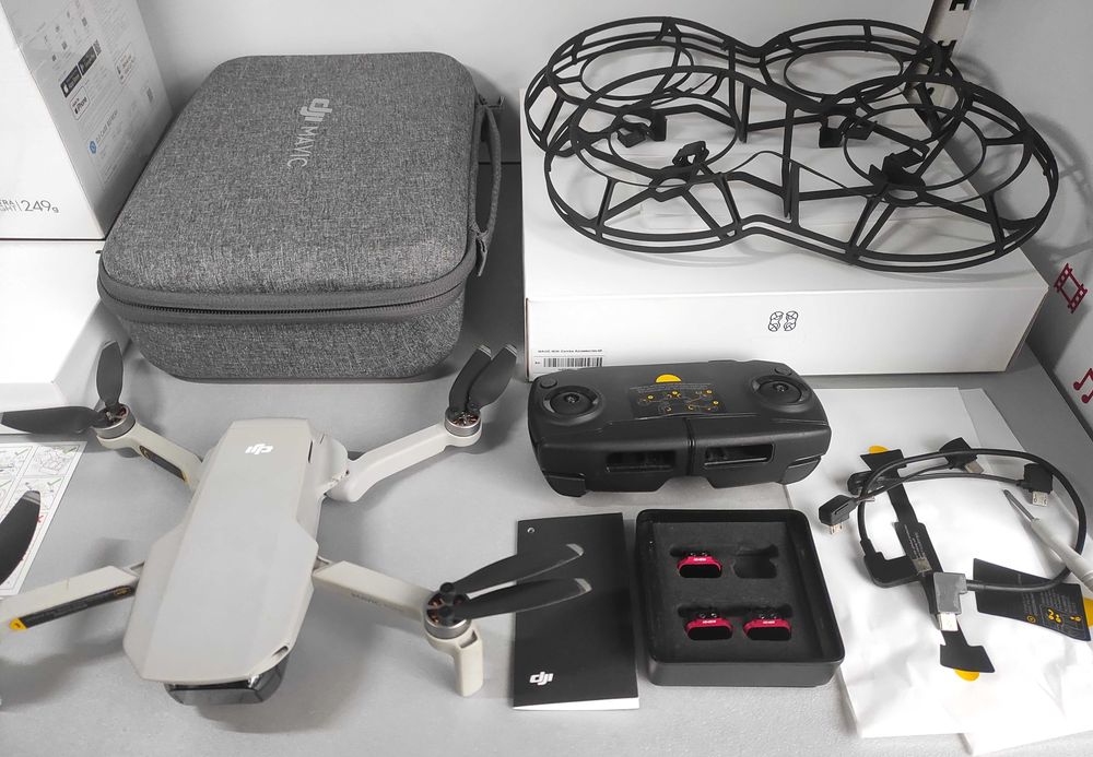 Квадрокоптер DJI Mavic Mini з набором фільтрів
