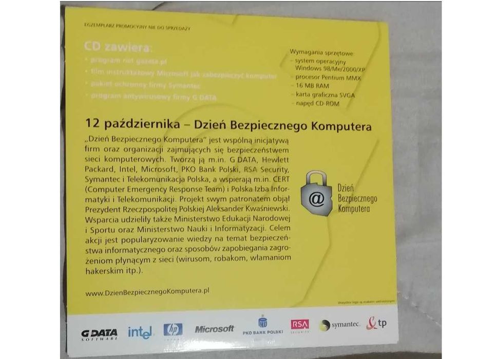 Zestaw 3 CD. Stan płyt: bardzo dobry