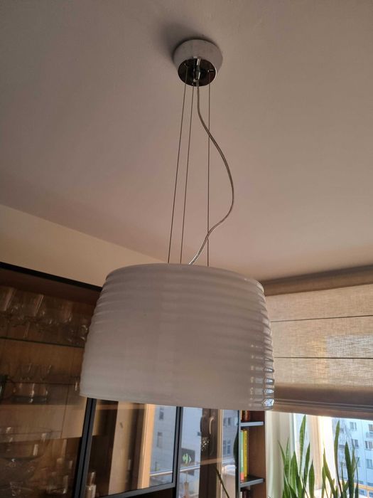 Lampa sufitowa wisząca szkło mleczne