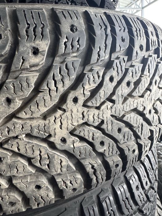 Шини 215/55 R17 Nokian Hakkapelita 9 зима. Склад. Комплекти.