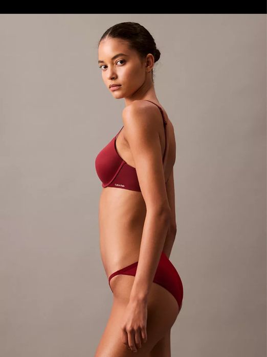 Бюсгалтер Calvin Klein 36B