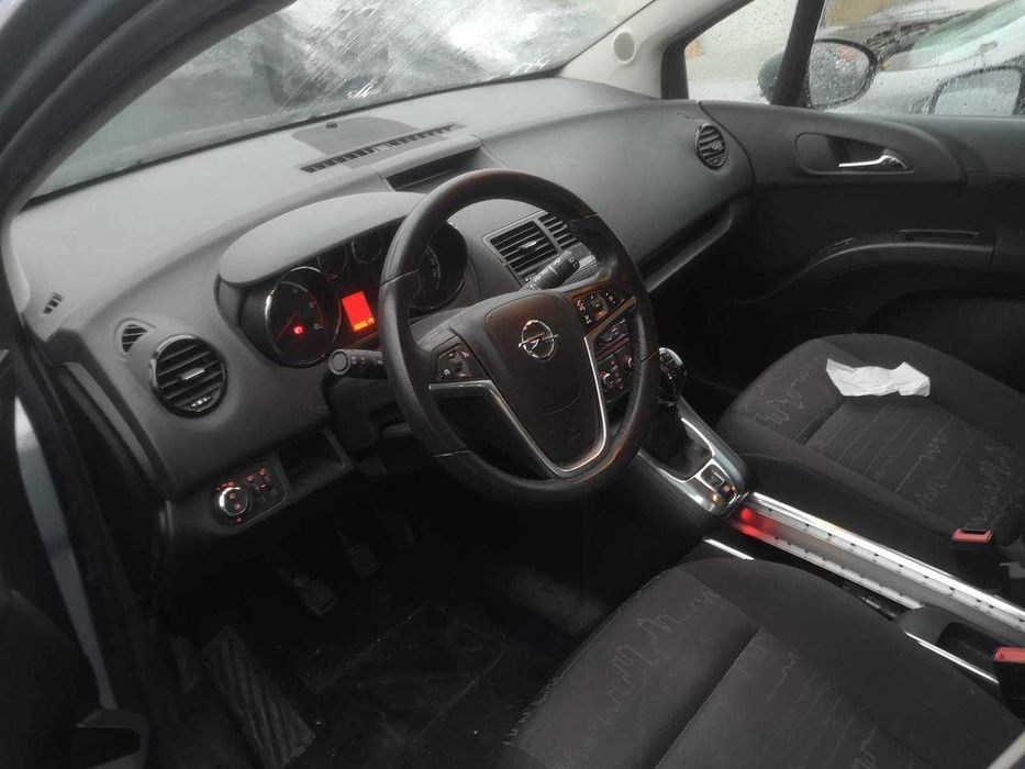 Розборка, шрот Opel Meriva B 1.3 CDTI Euro 5