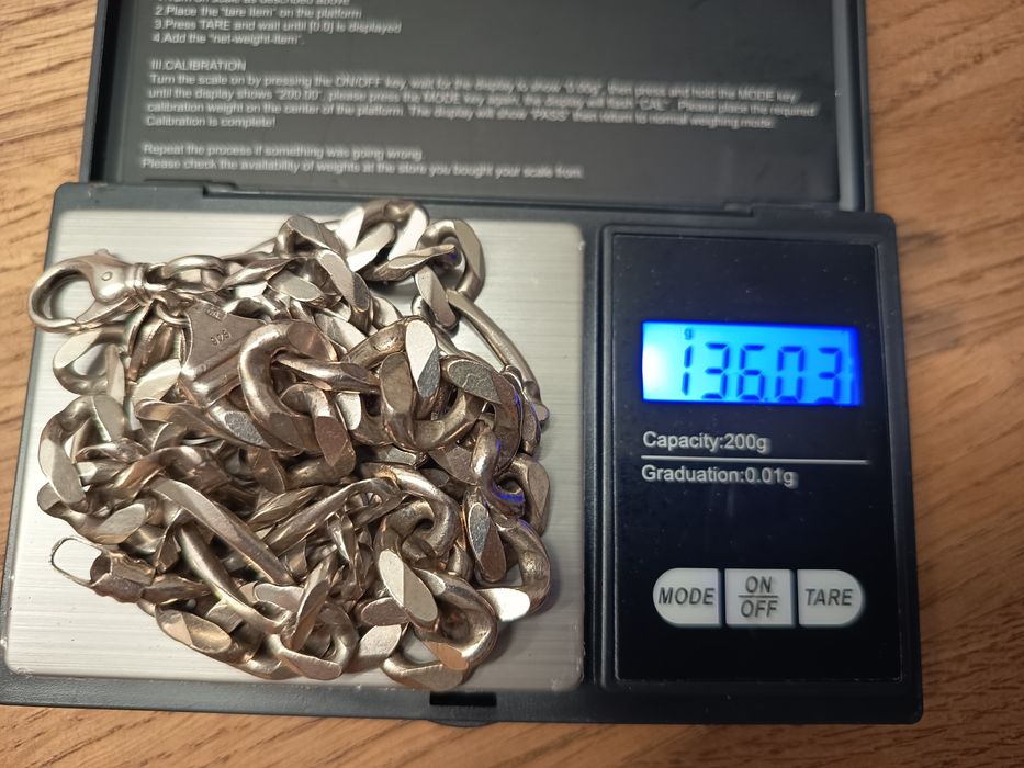 Srebrna bransoletka i łańcuszek