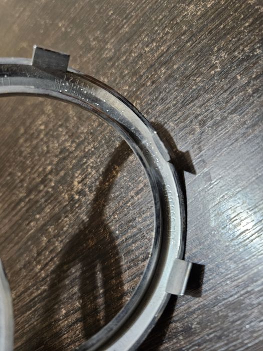 Емблема Audi Q5 FY