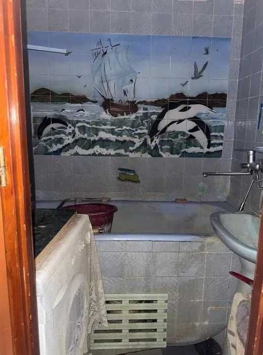 Продається 4-кімнатна квартира, просп. Червоної Калини, 103