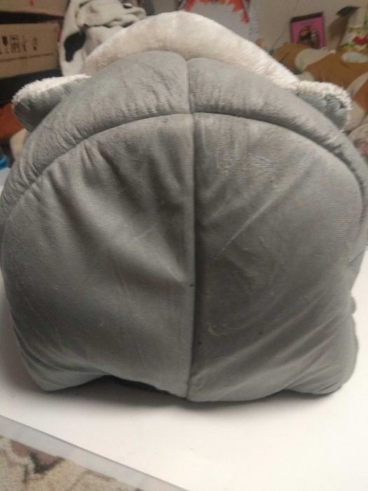 Будиночок ліжак домашніх улюбленців