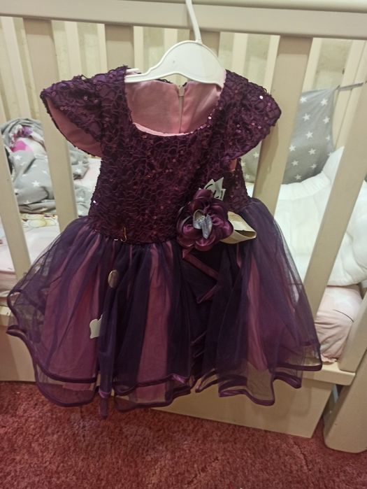 Продам детское платье