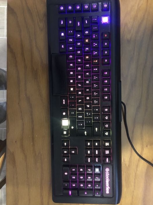 Teclado Steelseries Apex M800