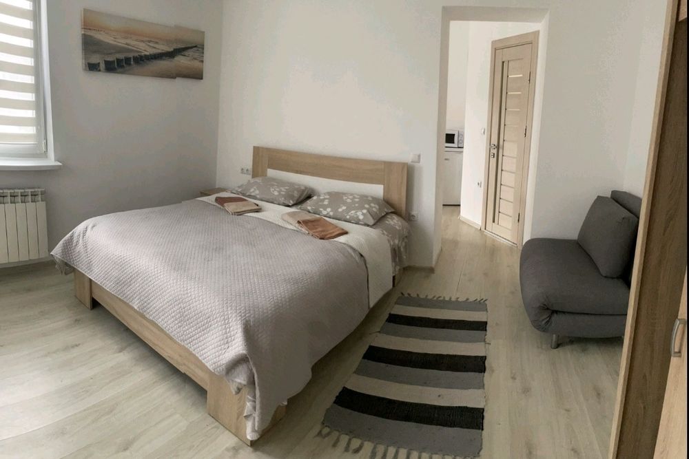 1 кімнатна квартира.Вільна.Новий рік...