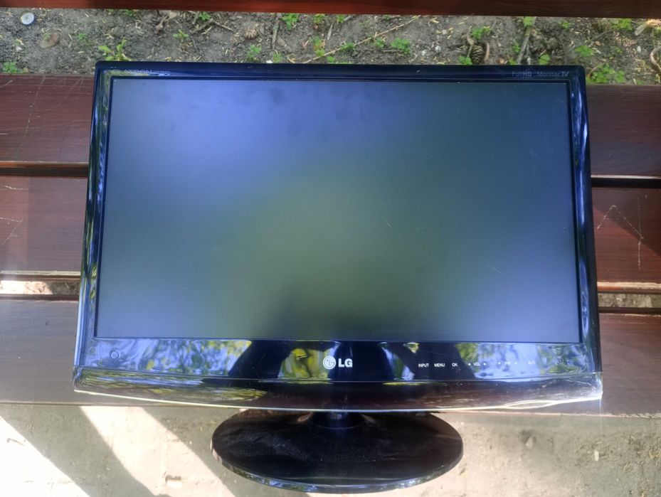 LG M2262D telewizor 21 cali wysyłka