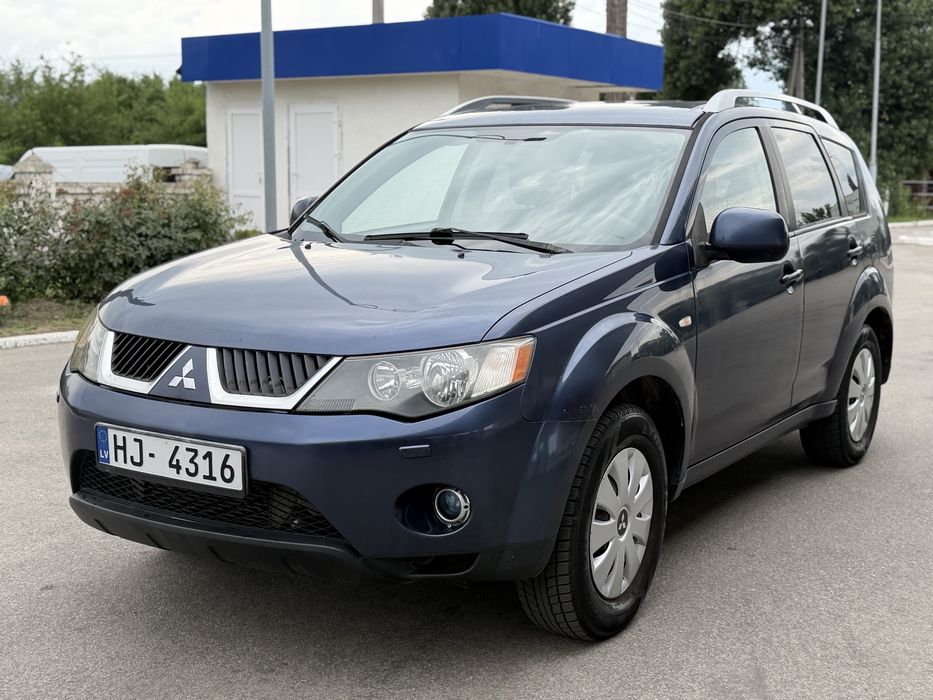 Mitsubishi Outlander XL 2.2 дизель 4x4 продам или обмен