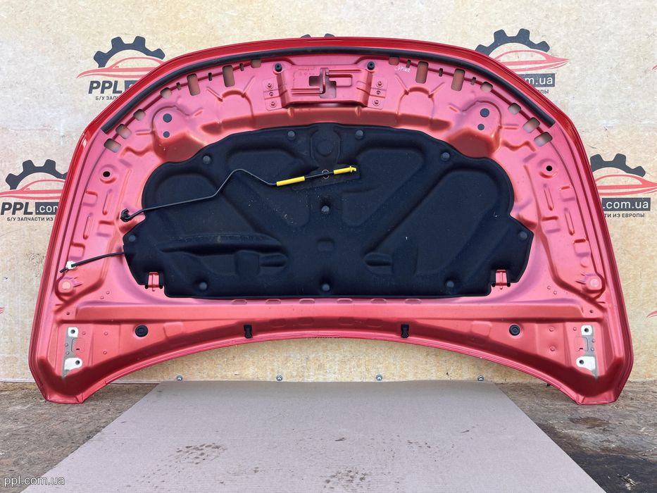 カベチョロ Renault Captur II 2024- Symbioz Капот шумка 656291694R: 700