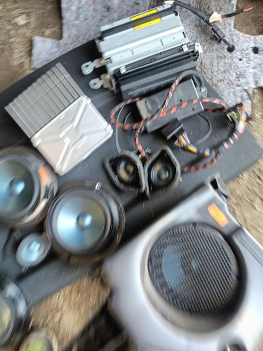 Zestaw głośników Mercedes Benz ML GL w164 Logic 7 Harman Kardon wysyłk